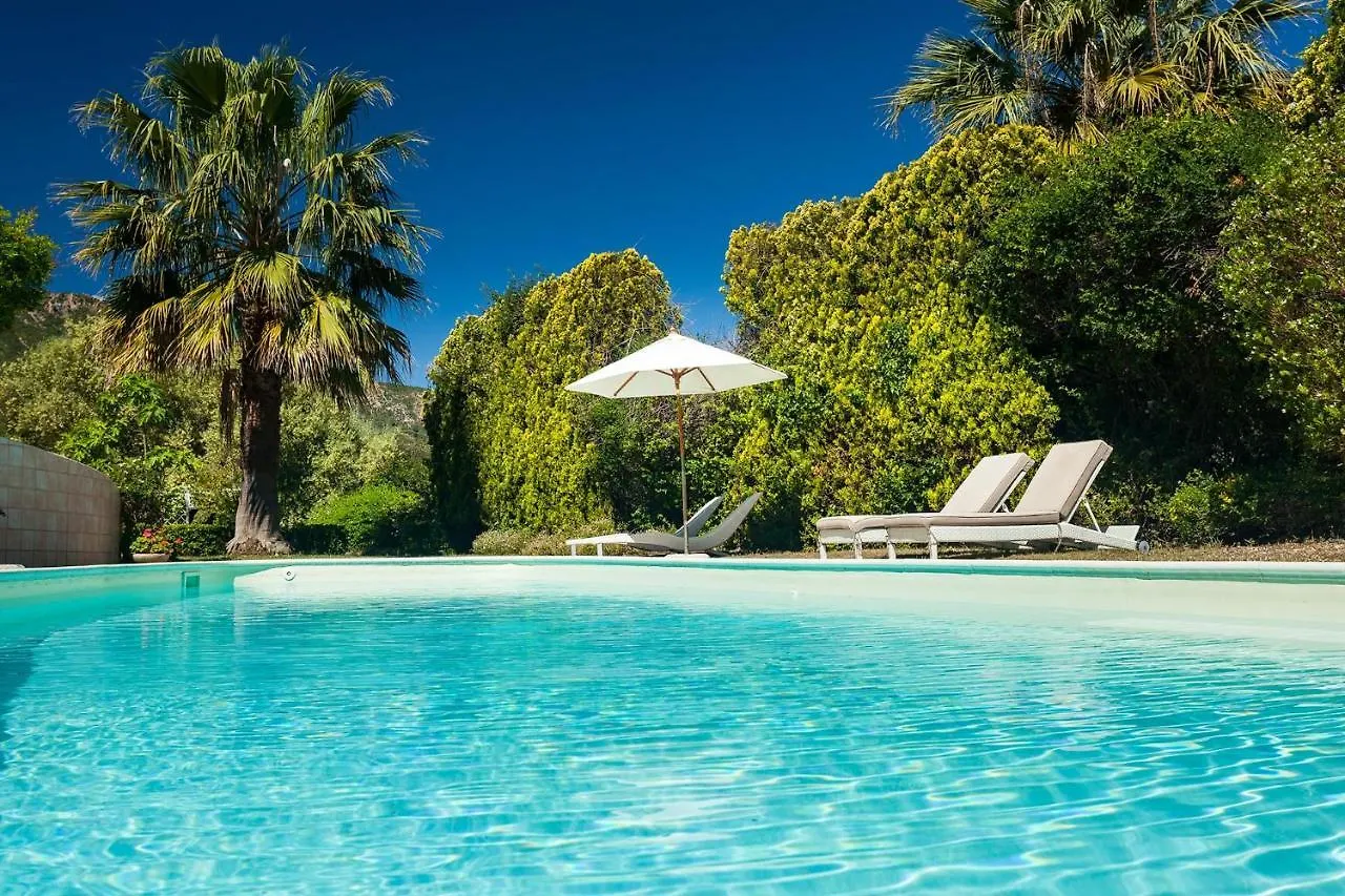 Villa Ferrara Sardegna Капотерра Италия